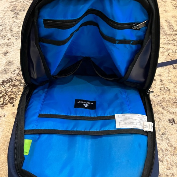 Eagle Creek Wayfinder Backpack 20L - NEW - Picture 3 of 12